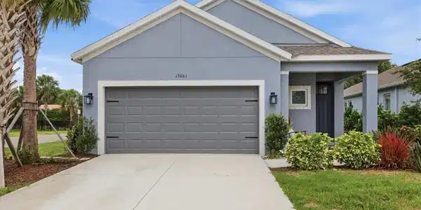 15061 SHADY PALMS LANE