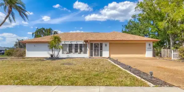1335 PINEBROOK WAY