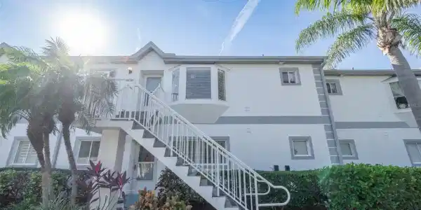419 OCEAN PARK LANE