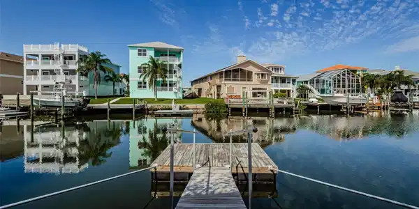 6017 BAYWAY COURT
