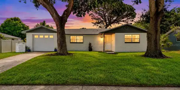 919 PENINSULA ROAD