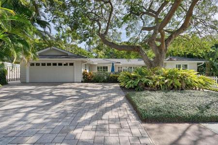 4810 BAY SHORE ROAD