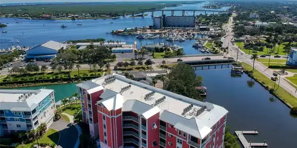 2 RIVERWALK DRIVE