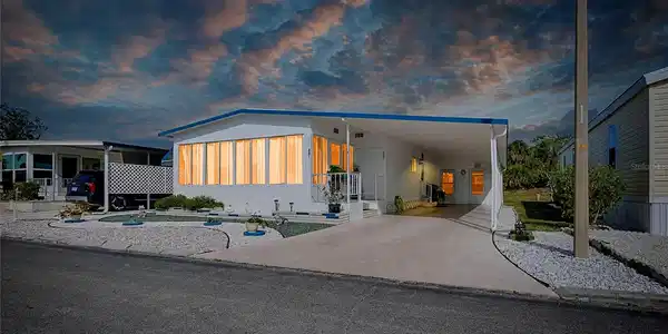 221 ROMA ROAD
