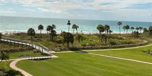 1425 GULF OF MEXICO DRIVE
