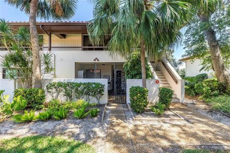 3500 EL CONQUISTADOR PARKWAY