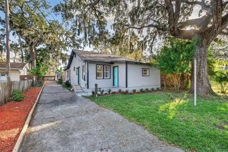 115 PALM PLACE