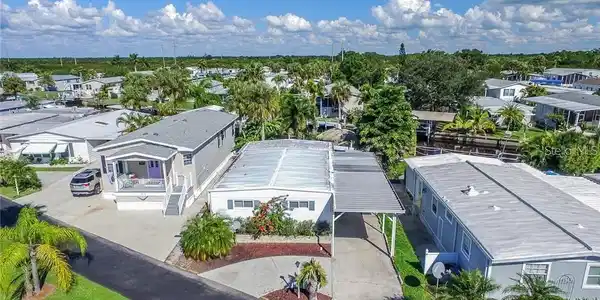 3110 COQUINA ESPLANADE