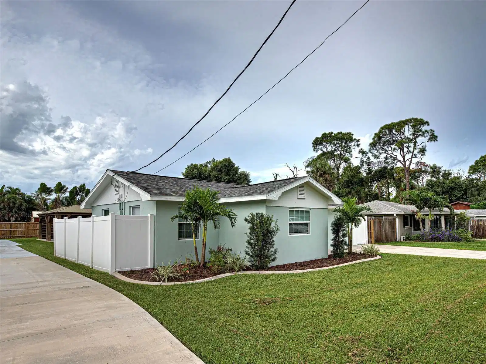 Image 1 Image 1