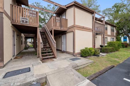 5026 WATER OAK DRIVE