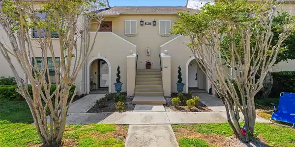 2473 KINGFISHER LANE