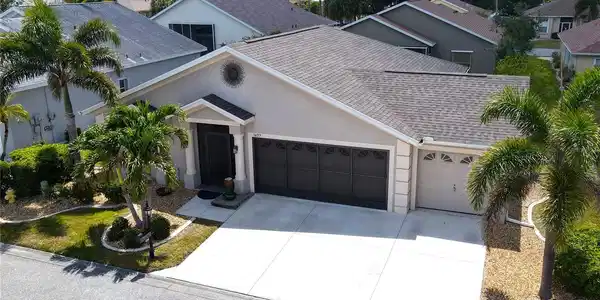 1677 PALACE COURT