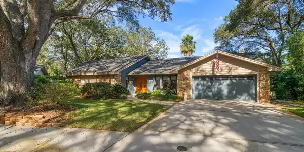 48 BISHOP CREEK DRIVE