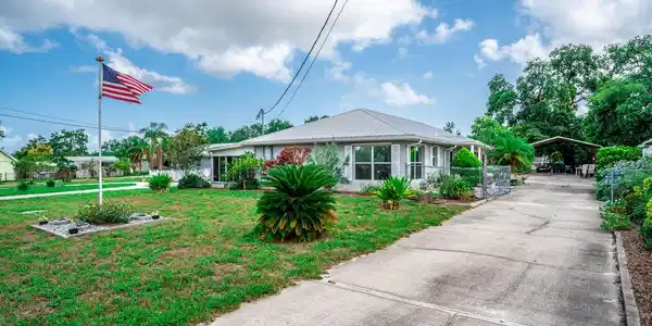 2060 SAFFOLD PARK DRIVE