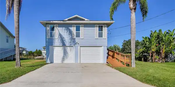 3397 CRAPE MYRTLE DRIVE