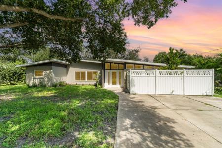 4497 NORTHSHORE DRIVE