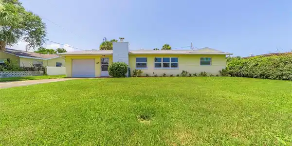 47 FAIRWAY DRIVE