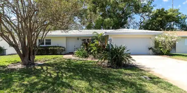 9224 111TH STREET