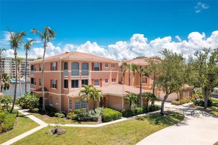 3485 SUNSET KEY CIR