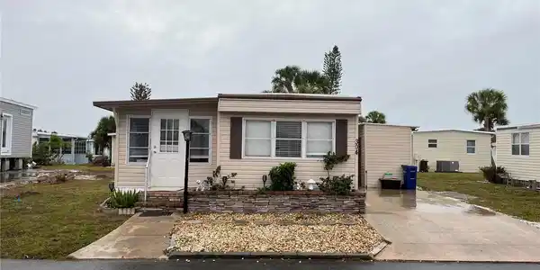 304 MANTUA DRIVE