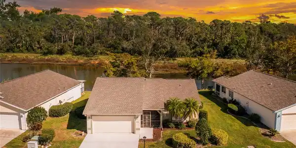 517 WEKIVA RIVER COURT