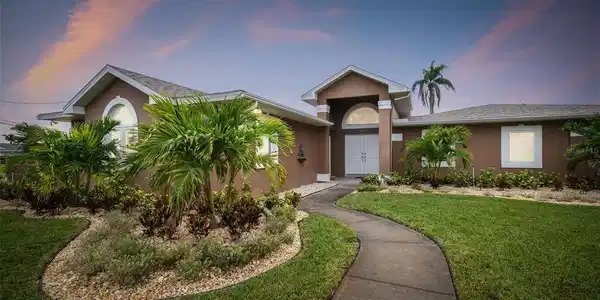 201 DRIFTWOOD LANE