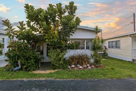 10315 CORTEZ RD W