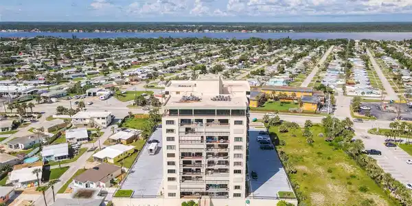 1513 Ocean Shore BOULEVARD