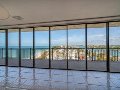 7650 BAYSHORE DRIVE