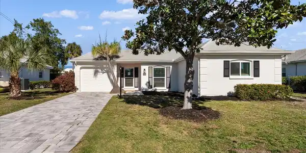 942 INLET CIRCLE