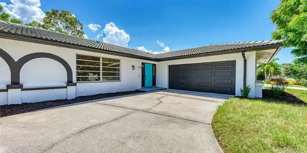3120 GUADALUPE DRIVE
