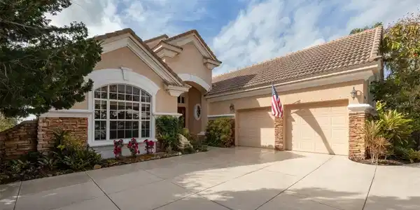 706 PETREL WAY