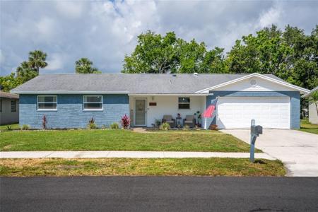 2110 ORIOLE LANE