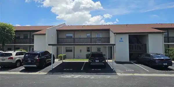 4956 HARBOR VILLA LANE