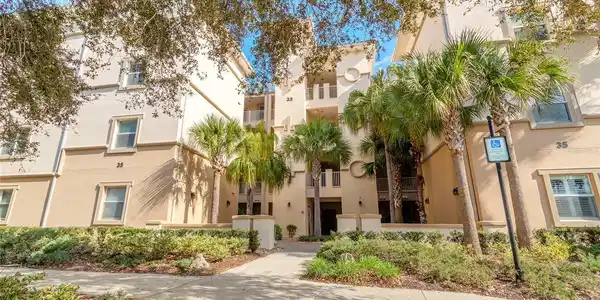 35 RIVERVIEW BEND S