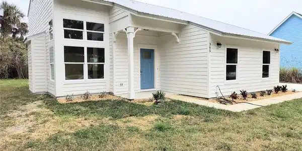 365 SUNSET DRIVE