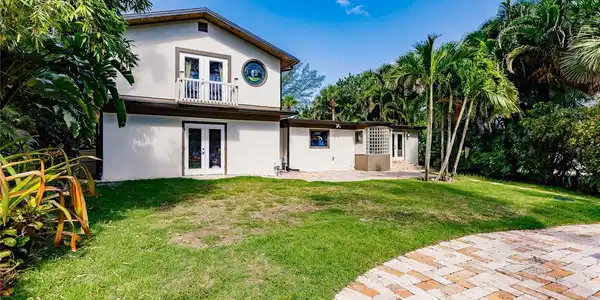 7580 MANASOTA KEY ROAD