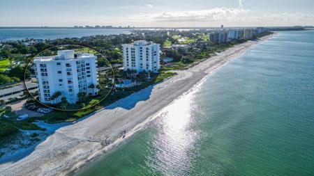 1050 LONGBOAT CLUB ROAD