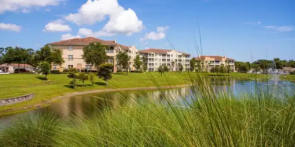 95 RIVERVIEW BEND S