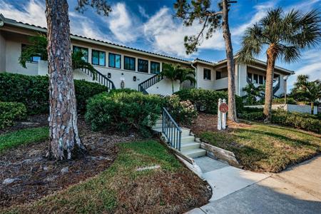 1805 MARINER DRIVE
