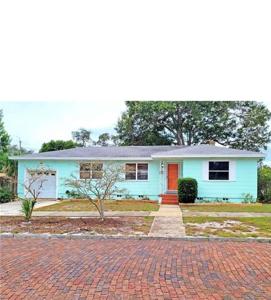 230 48TH STREET N