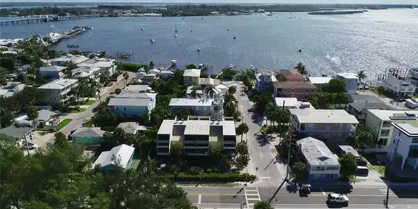 403 GULF DRIVE S