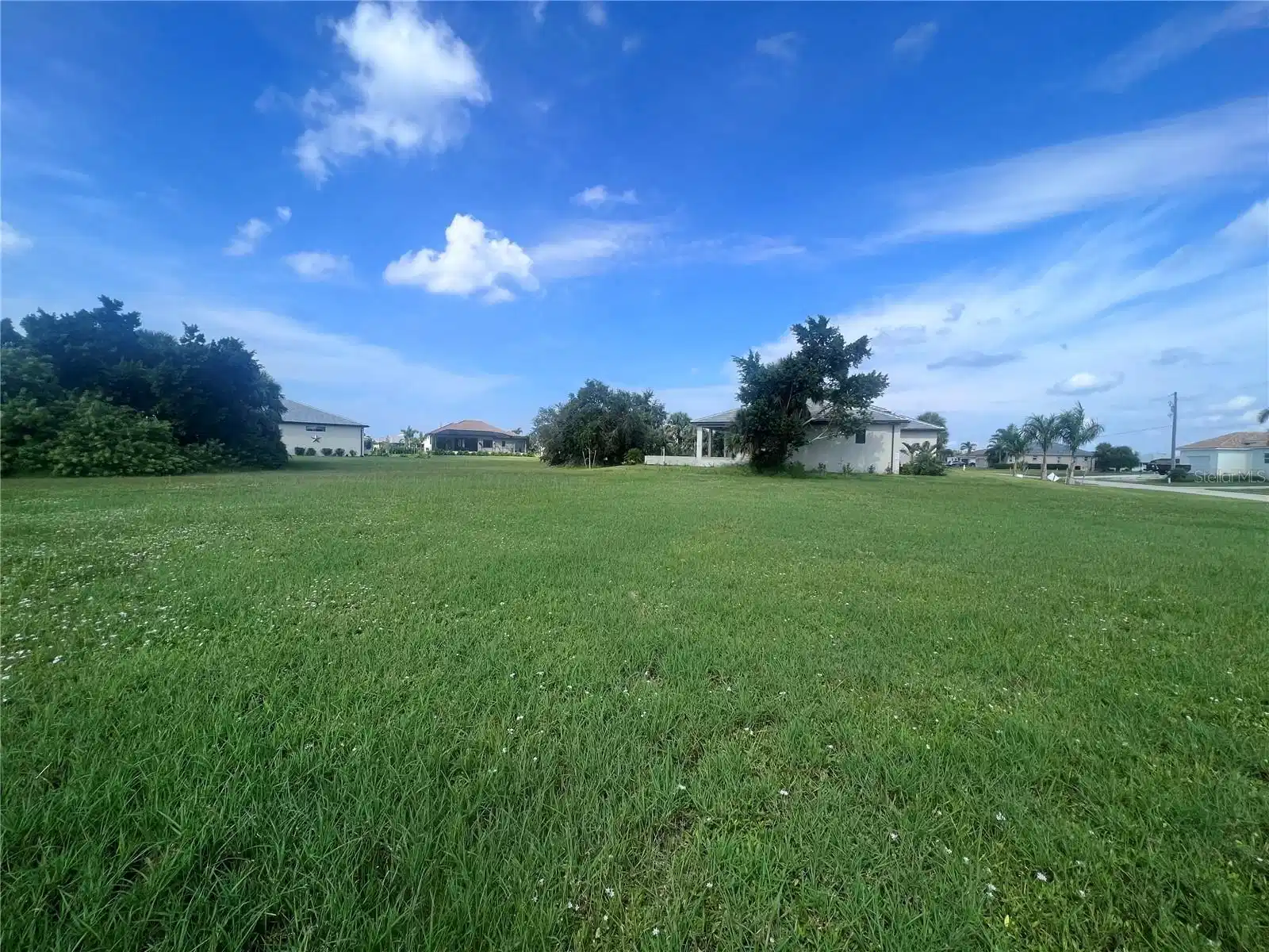 Image 1 Image 1