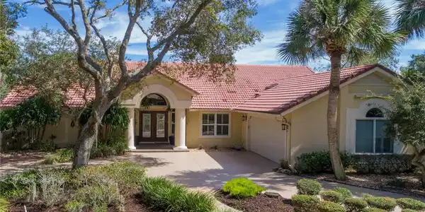 2 ANASTASIA COURT
