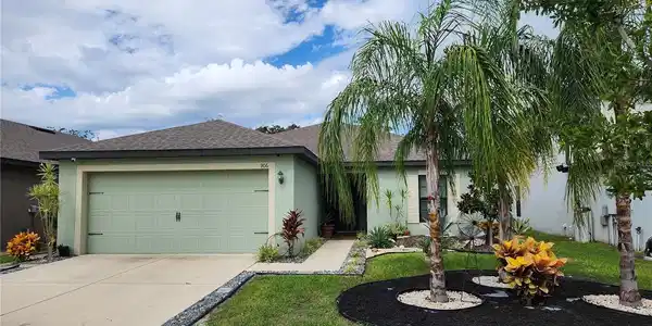 906 CULBREATH GREEN COURT