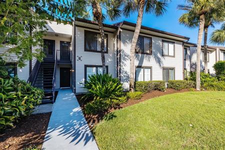 327 MOORINGS COVE DRIVE