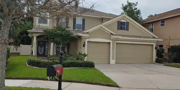 526 HARBOR GROVE CIRCLE
