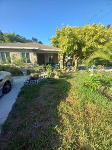 215 16TH STREET W