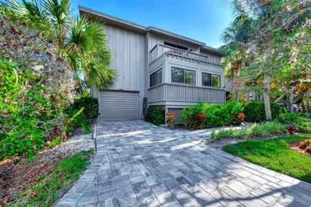 1450 LANDINGS CIRCLE