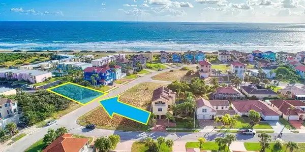 150 COQUINA KEY DRIVE